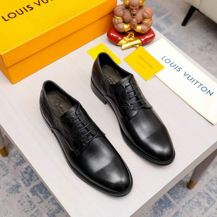 Picture of Louis Vuitton Shoes _SKULVsz38-443Cn064113847